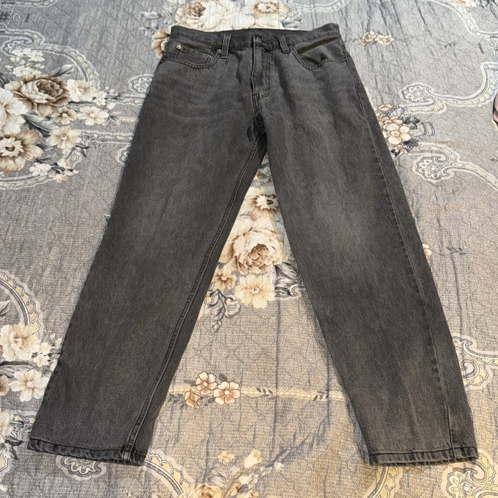 LEVIS JEANS